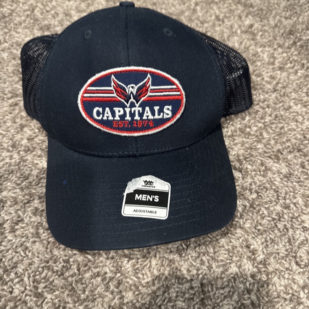 Washington Capitals NHL Fan Favorite Navy Blue Mesh Trucker Hat Adjustable Mens